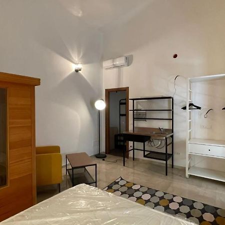 Mono Relax Apartamento Lecce Exterior foto